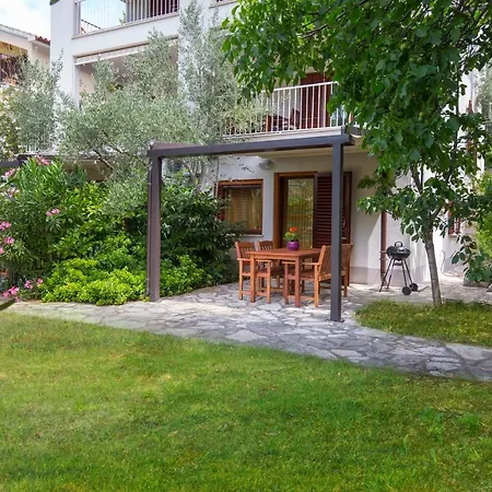 Apartments Sveta Marina Labin  Exterior photo